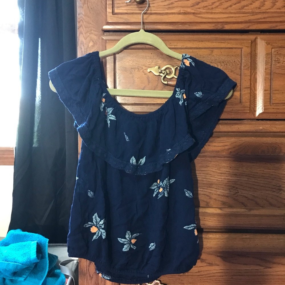 XL shirt
